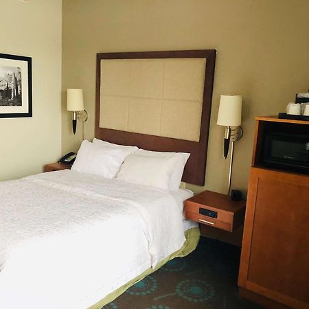 Hotel Larkspur Landing Ann Arbor Extérieur photo