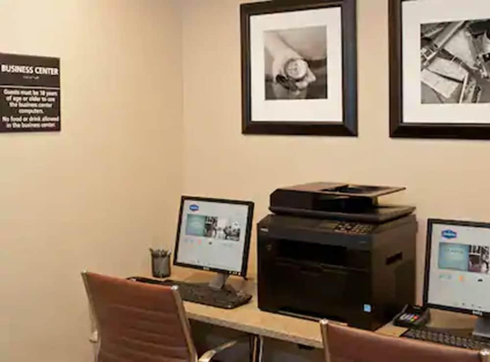 Hotel Larkspur Landing Ann Arbor Extérieur photo