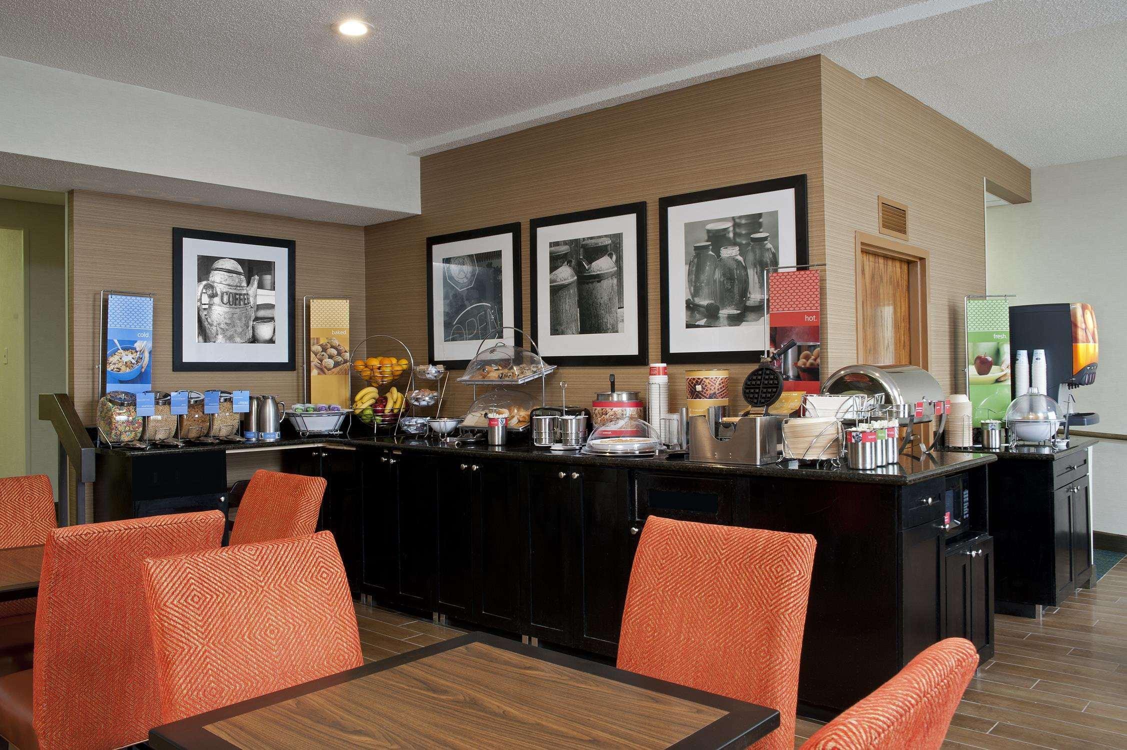Hotel Larkspur Landing Ann Arbor Extérieur photo