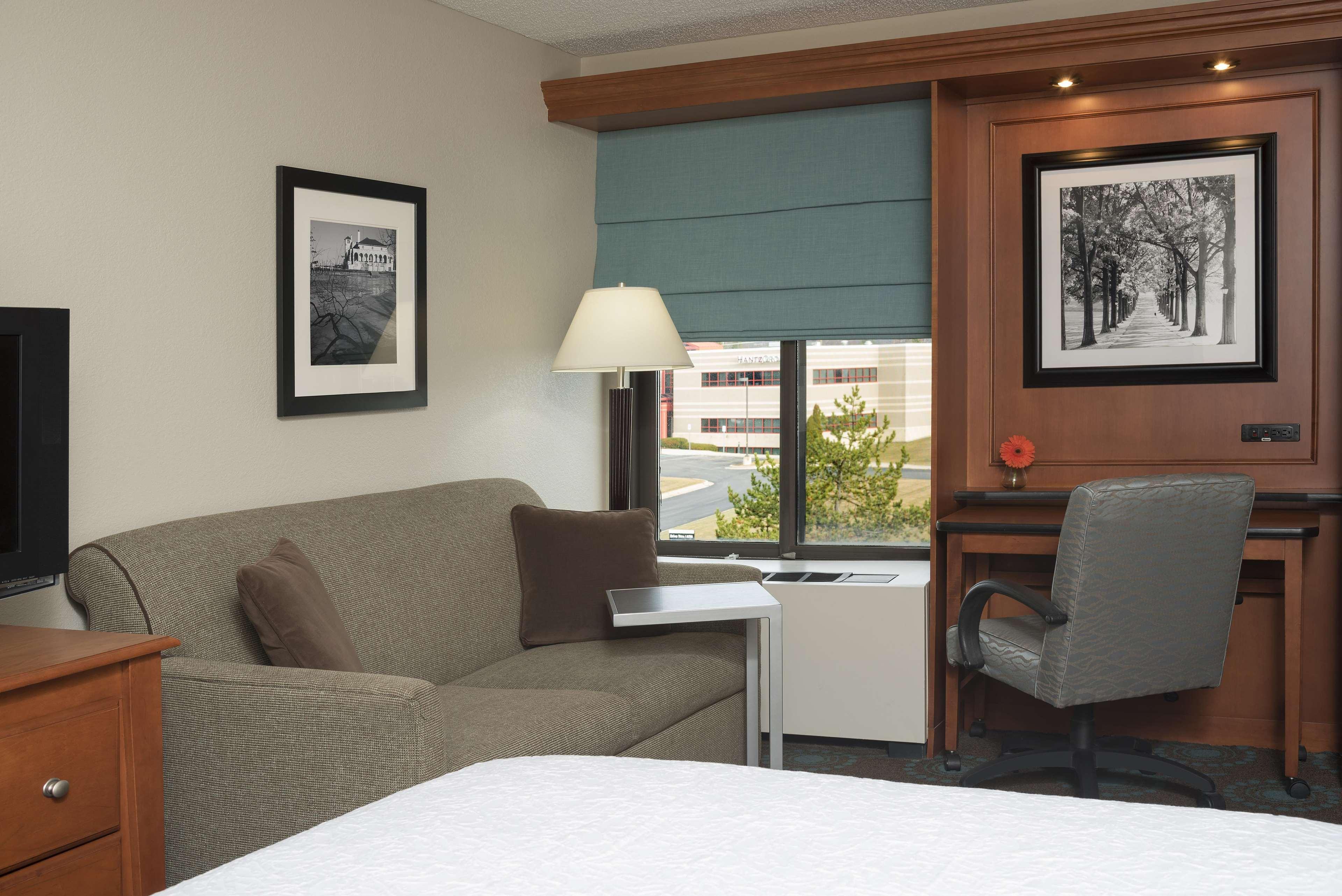 Hotel Larkspur Landing Ann Arbor Extérieur photo