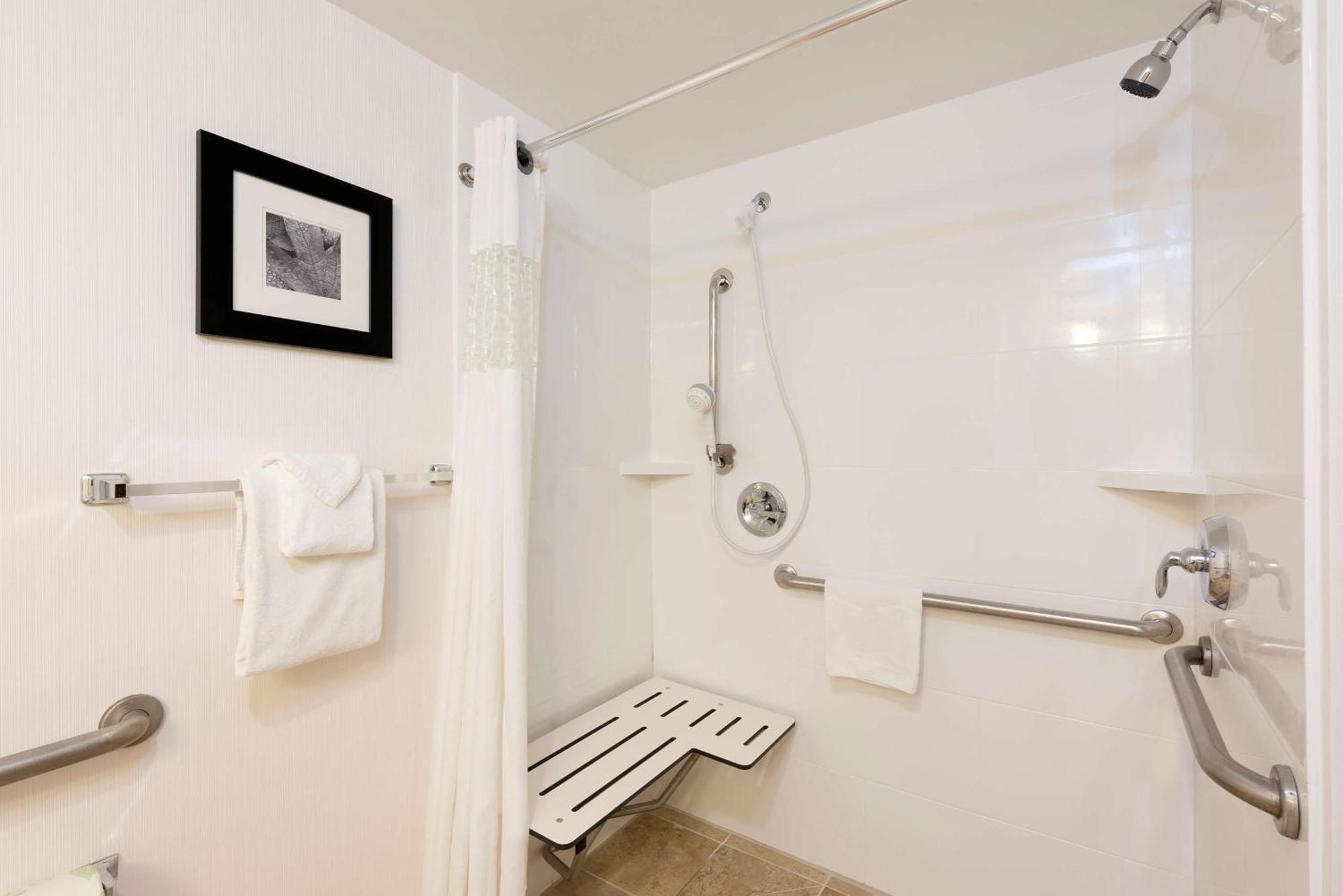 Hotel Larkspur Landing Ann Arbor Extérieur photo